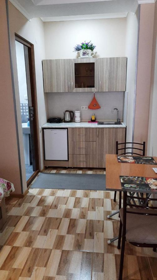 קוטאיסי Hotel Central מראה חיצוני תמונה