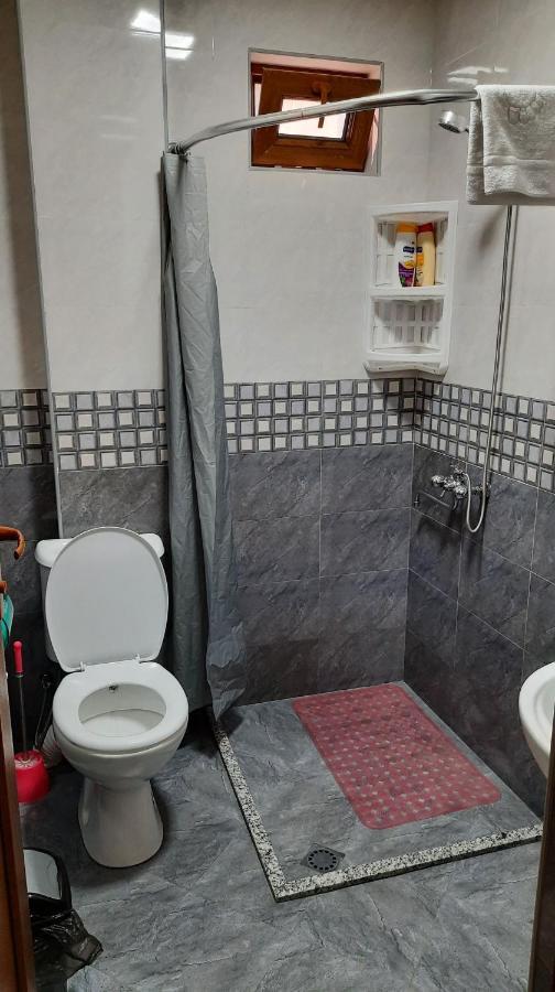 קוטאיסי Hotel Central מראה חיצוני תמונה